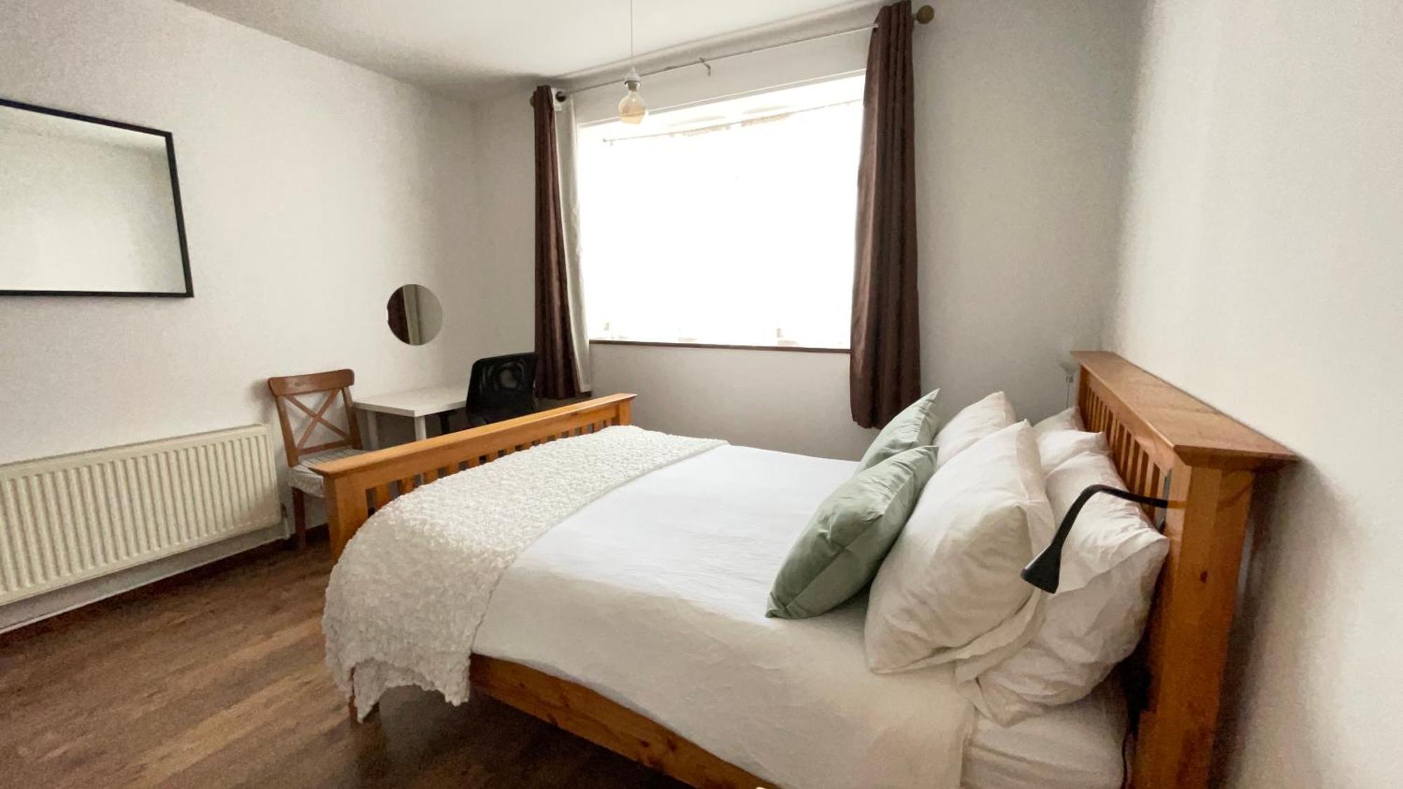 2 Bedrooms 2 Stations ลอนดอน ภายนอก รูปภาพ