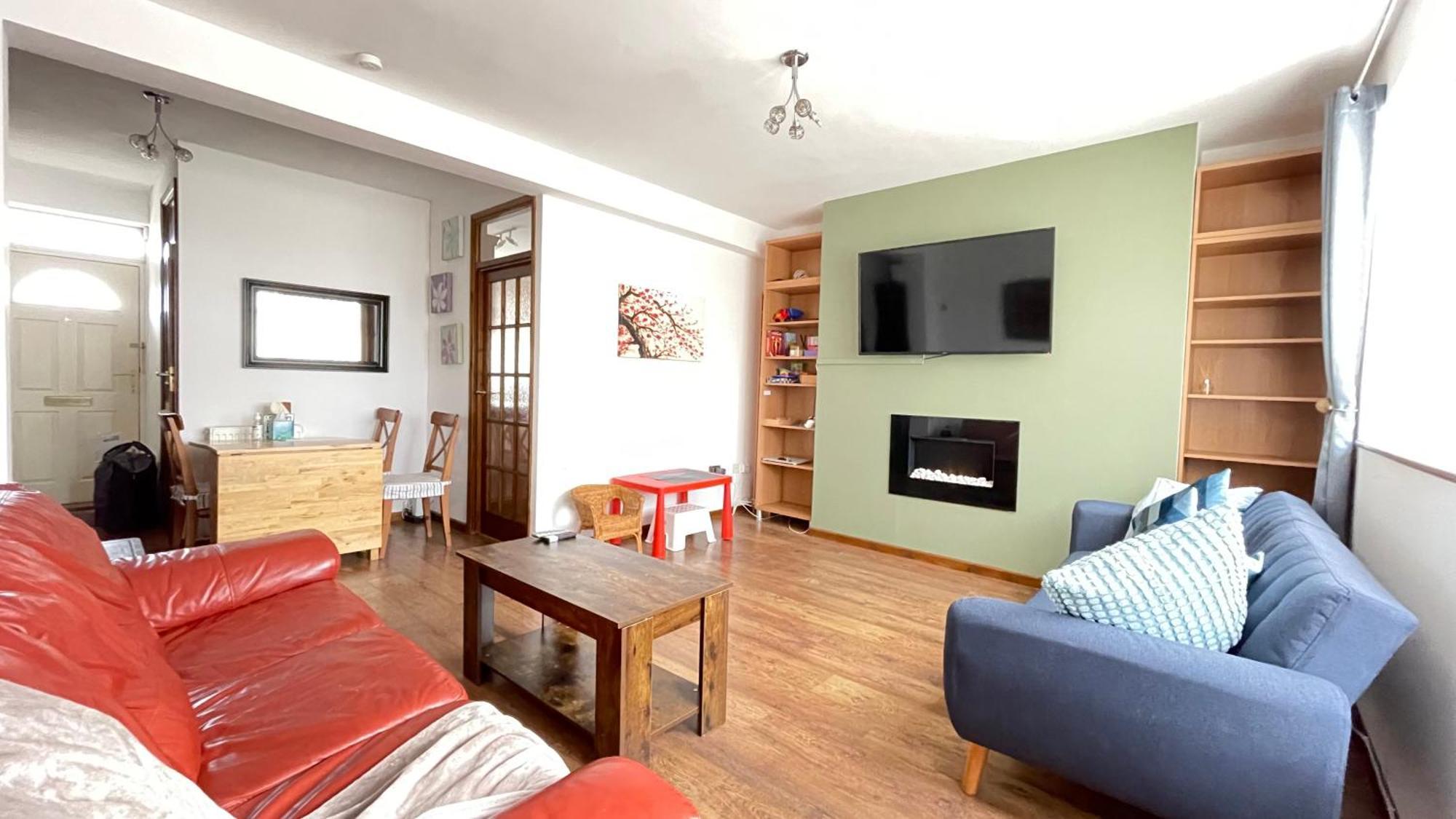 2 Bedrooms 2 Stations ลอนดอน ภายนอก รูปภาพ